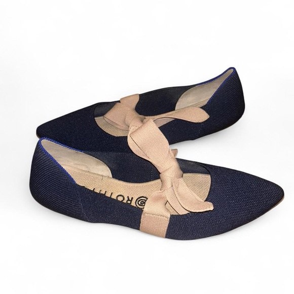 Rothy's Navy and Beige The Point Mary Jane flats size 8.5 - Picture 2 of 4